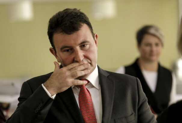 Vámszedő-ügy – Vizsgálati fogságot kér az ügyész a Pénzügyőrség volt igazgatójára és három bűntársára