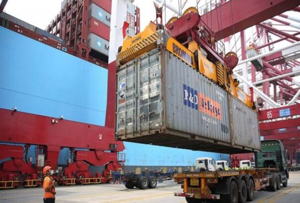 Londoni elemzők: a vakcinák hatására több évtizede nem tapasztalt fellendülés kezdődhet az idén a világgazdaságban