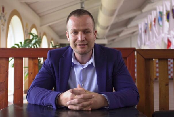 Körkép.sk exkluzív: Nagymegyer polgármestere, Holényi is beoltatta magát – Nem sértett előírást