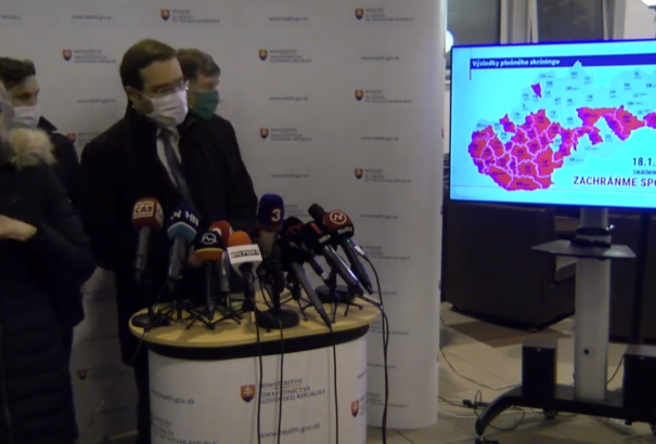 Megint változtak a szűrőtesztelés adatai, újabb két-két régió cserélt helyet