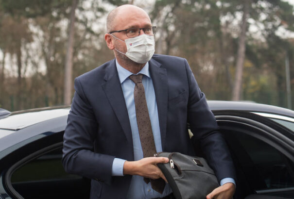 Sulík szerint a kormányfő és az egészségügyi tárca felelős az antigénteszt-vásárlásért