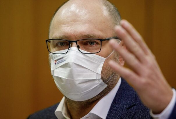 Sulík határellenőrzéseket akar, tart a dél-afrikai mutációtól