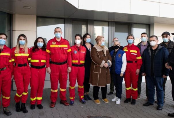 Megérkeztek a romániai egészségügyi dolgozók Szlovákiába. A pozsonyi szívkórházban fognak segíteni