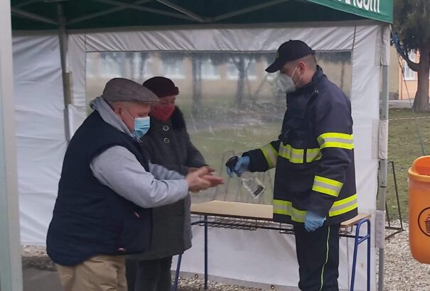 Vasárnap is folytatódik a koronavírus-tesztelés a Dunaszerdahelyi járásban – Helyzetjelentés