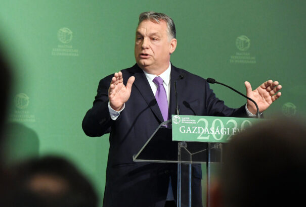 Orbán: Február közepén nemzeti konzultáció lesz a nyitásról Magyarországon