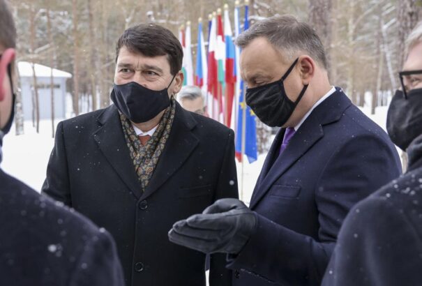 Lengyel elnök: a V4 a közép-európai együttműködés jelentős mozgatórugója