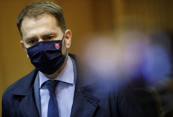 Matovič: A szakemberek szerint a kormánynak tárgyalnia kell az orosz vakcina beszerzéséről