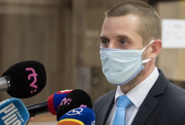 A liberális államtitkár szerint Szlovákia ne engedélyezze az orosz vakcinát