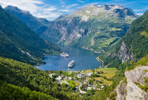 Norvégia a világ legdemokratikusabb országa. Kelet-Európa visszaesett