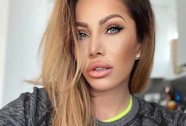 Ivott és vezetett a korábbi miss, aki legutóbb Boris Kollár házelnökkel is karambolozott