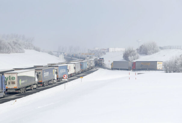 36 óránál nem régebbi koronavírus-teszttel léphetnek be a kamionosok Csehországba