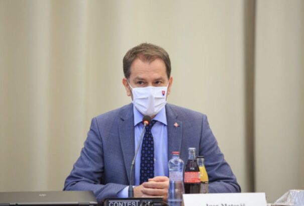 Elkezdődik az oltás az orosz vakcinával? Matovič szerint „nagy dolgok történnek”