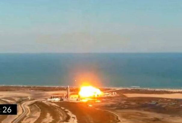 Felrobbant a SpaceX Csillaghajója a földet éréskor