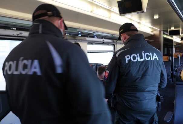 Járványkezelés – Március első hetében 8 és fél ezer bliccelőt értek tetten a rendőrök