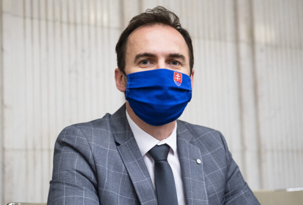 Az OĽaNO kiáll Matovič és Krajčí mellett. Az SaS-nál nem látják az önvizsgálatot