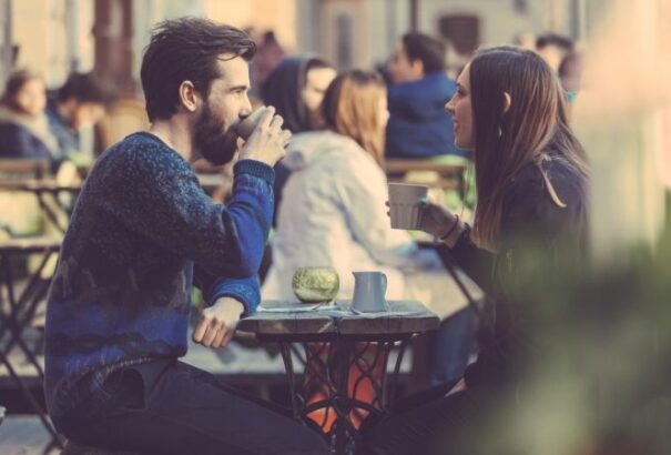 Ausztriában március 27-től ismét megnyithatnak az éttermek kerthelyiségei