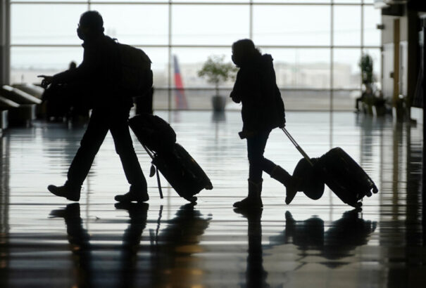 Az üdülési célú külföldi utakra vonatkozó tiltás szombattól lesz érvényes