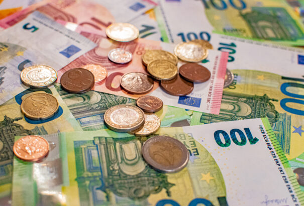 Mennyit ér a szlovákiai minimálbér? Kevesebbet, mint a román, vagy a lengyel