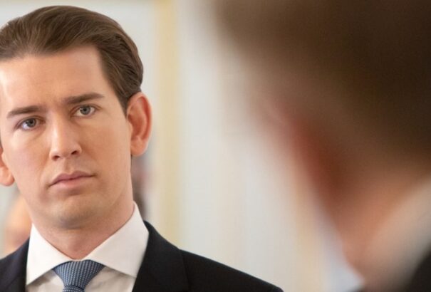 Koronavírus – Ausztriában lemondott a fő oltási koordinátor