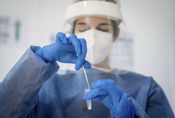 Kivételt kapott a szlovák hatóságoktól az öntesztelésre is alkalmas antigénteszt