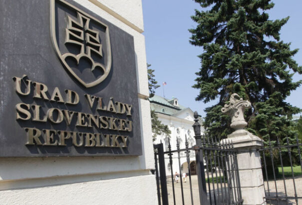 Ülésezik a Koalíciós Tanács