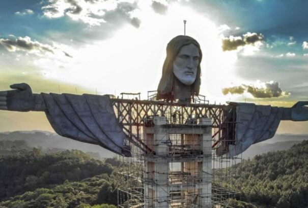 Új gigantikus Krisztus-szobrot építenek Brazíliában