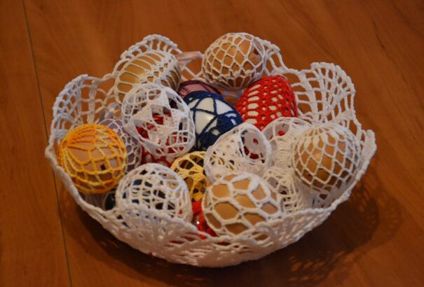 Húsvéti hagyományok, szokások és fogások – interjú Jerábek Mária bősi kézművessel