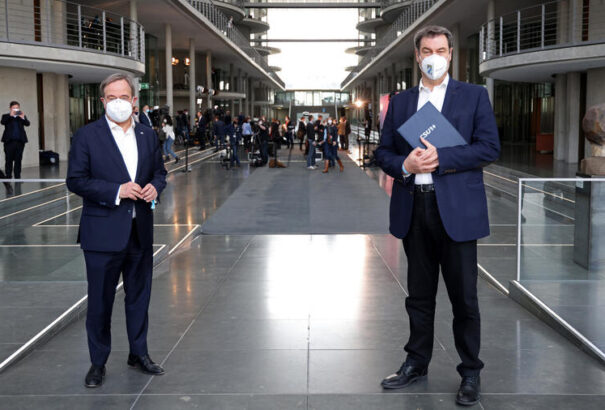 Harc a kancellári posztért a német konzervatívok között – a CDU a merkeli vonalat követő jelöltet támogatja