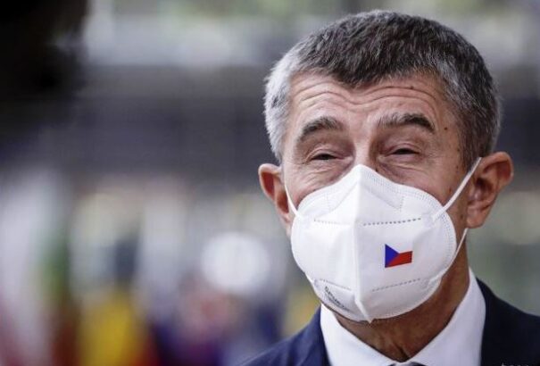 Babiš bízik abban, hogy Csehország a nyár közepére kilábalhat a nehezéből