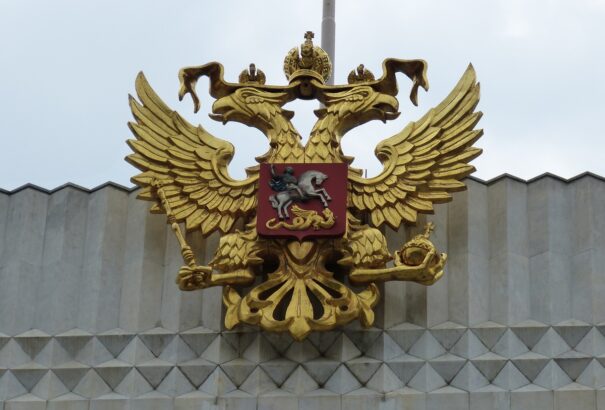 Oroszország három szlovák diplomatát utasít ki