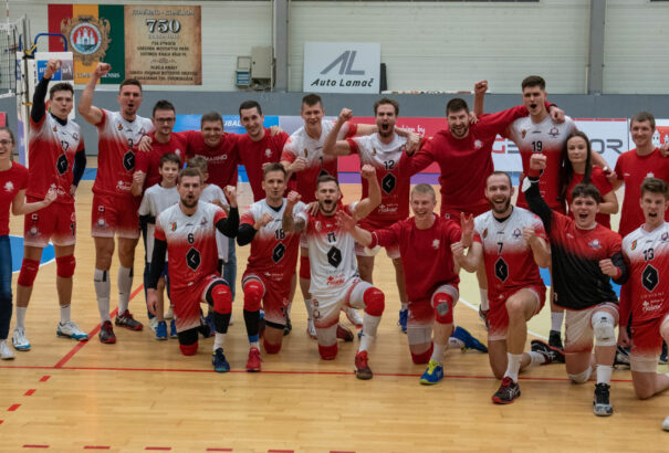 Egy lépésre van a bajnoki címtől a Rieker UJS Komárom férfi röplabdacsapat