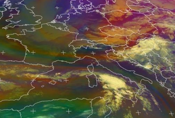 Szombaton változékony időnk lesz, esővel és viharos erejű széllel – akár zivatarokkal is