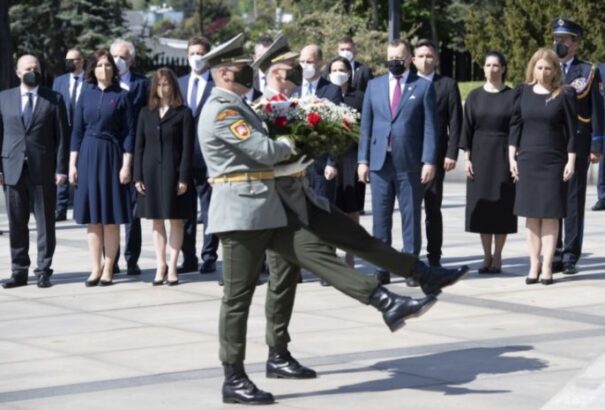 Čaputová: Soha nem lehet magától értetődő, hogy szabadságban és békében élünk