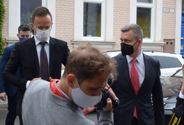 A Szijjártó-Forró sajtótájékoztató tanulságai