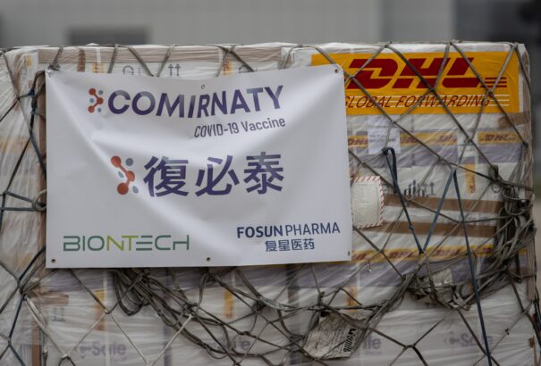 Közös vállalatot alapít a BioNTech és a kínai Fosun Pharma