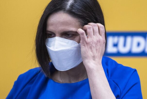 Bizalmatlansági indítvány – Az OĽANO frakciója ismét meghallgatásra hívja Kolíkovát