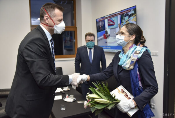 Rezeg a léc Kolíková alatt. Újabb ügyben lehet érintett Gál Gábor miniszterkedése alatt. Az OĽaNO nem hisz Kolíkovának