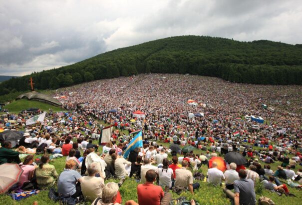 Pünkösd – mindnyájunk magasztos ünnepe