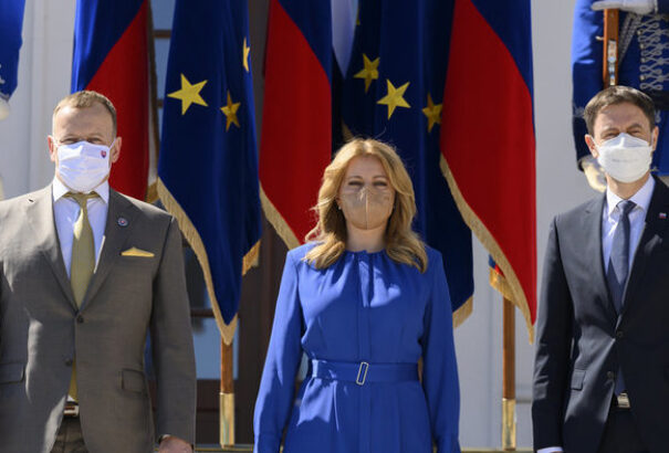 Ilyen még nem volt. A SIS-nél tartottak titkos találkozót az ország politikai csúcsvezetői