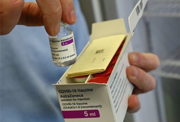 Ausztria fokozatosan felhagy az AstraZenecával való oltással