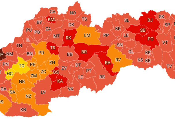 Hétfőtől változnak a maszkviselés szabályai