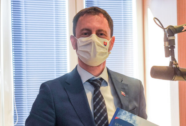 Pénteken Heger kormányfő is megkapja második oltását