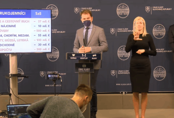 Az SaS „antiszociális politikát” folytat, a járvánnyal kapcsolatos támogatások 84 százalékát vágná vissza