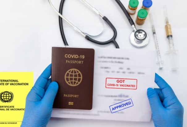 Csehország két héten belül elkezdi az európai zöld igazolvány tesztelését