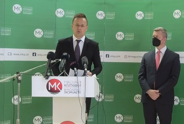 Szijjártó: Már csak a szlovák kormányra várunk az oltási igazolások kölcsönös elfogadása kapcsán