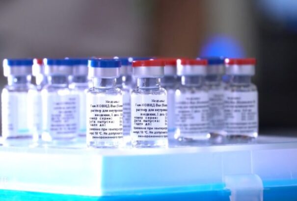 Fokozatosan kezdik meg a Szputnyik V-tel való oltást az egyes megyékben