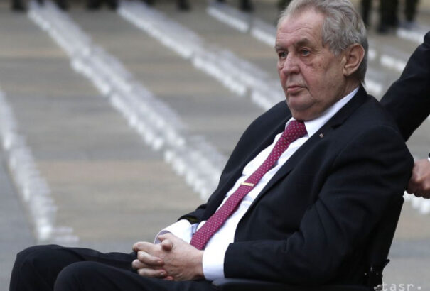 A szenátusi bizottság szerint Zeman nem képes ellátni a hivatalát