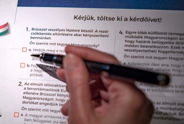 A járvány utáni életről és a migrációról szól a most induló magyarországi nemzeti konzultáció