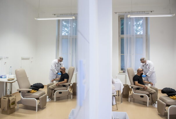 Koronavírus – Meghalt 18 beteg, 315-tel nőtt a fertőzöttek száma Magyarországon