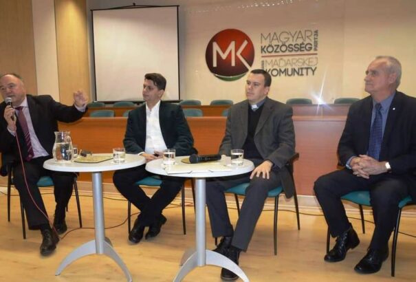 Kilépések az MKP-ban! A Via Nova elnöke a távozó lelkészt gyalázza